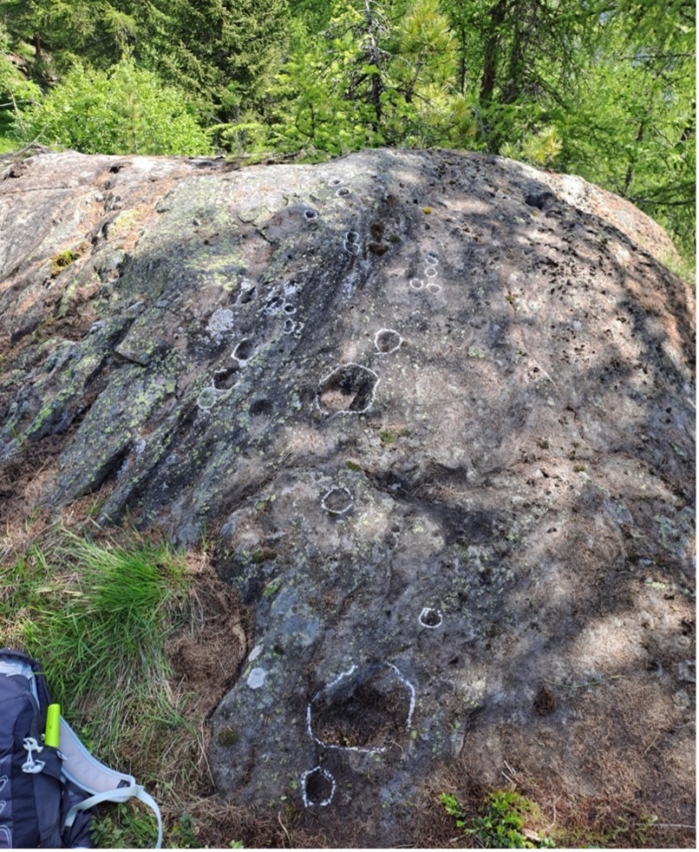 Heiligkreuz Teufelsfelsen (PID:287628) Heiligkreuz Teufelsfelsen