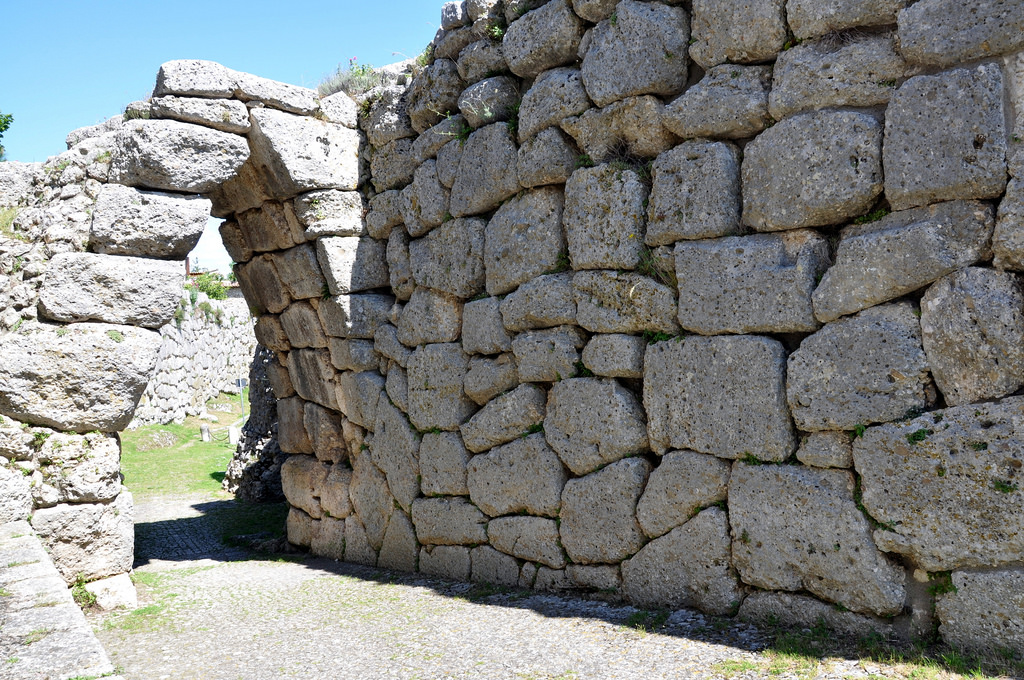 Arpino Acropolis