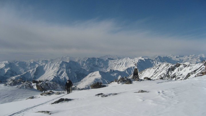 Click for full size image of Ötzi Memorial (PID:57795) Ötzi Memorial