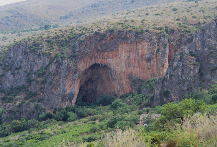 Grotta dell'Uzzo