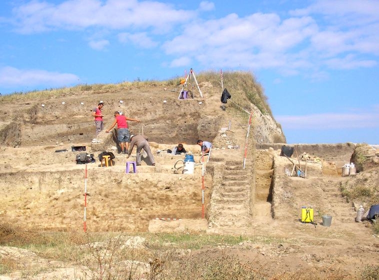 Yunatsite (PID:105657) Yunatsite