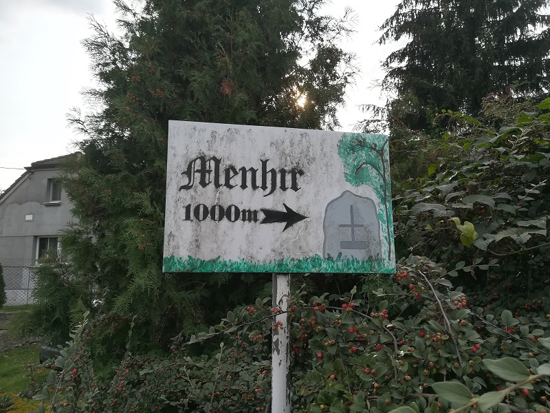 Click for full size image of Kamenný Most Menhir (PID:257146) Kamenný Most Menhir
