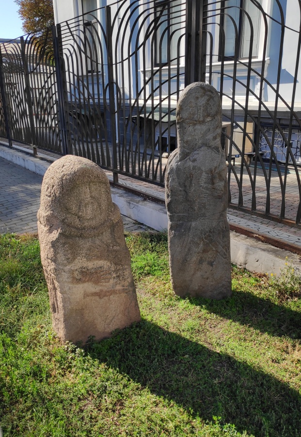 Stone Babas on Dvortsova Street