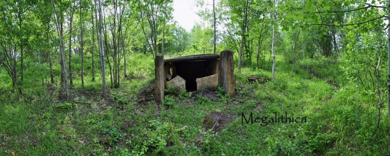 Dolmen Fars River 4 - Silver Mound