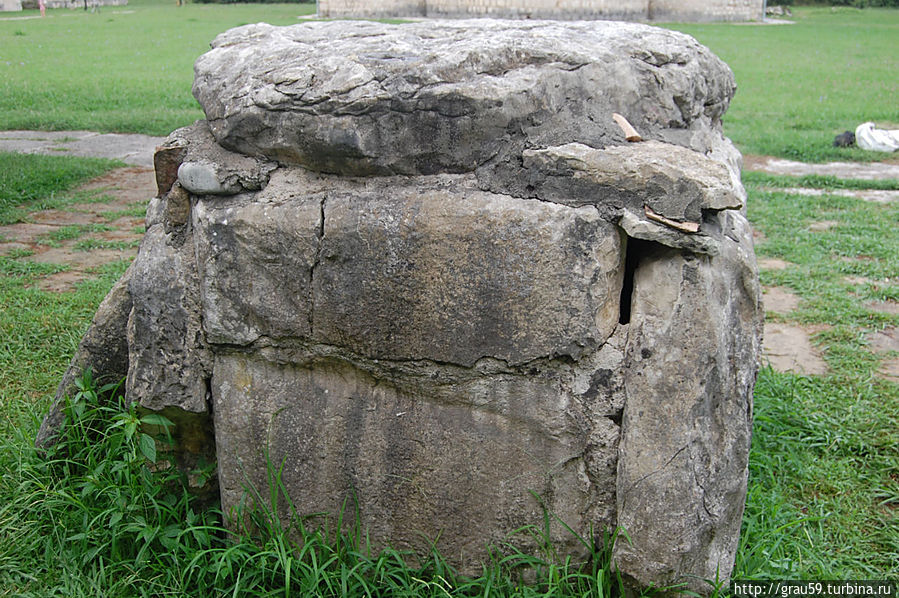 Dolmen Pitsunda