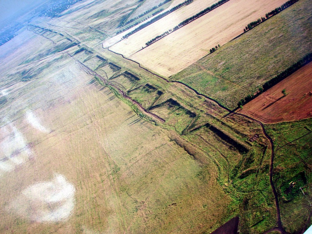 Click for full size image of Volga historical wall (PID:165327) Volga historical wall