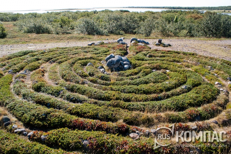 Labyrinth Big Zayatsky Island