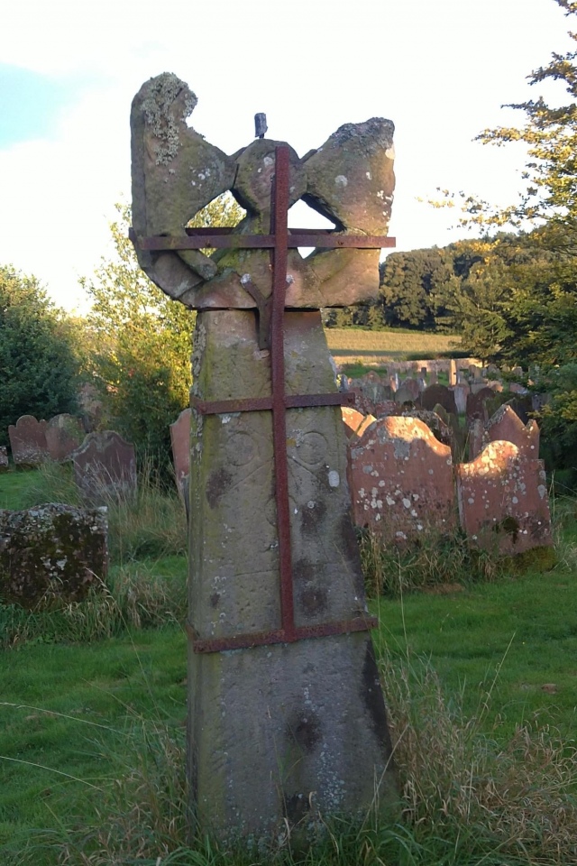 Arthuret Church cross