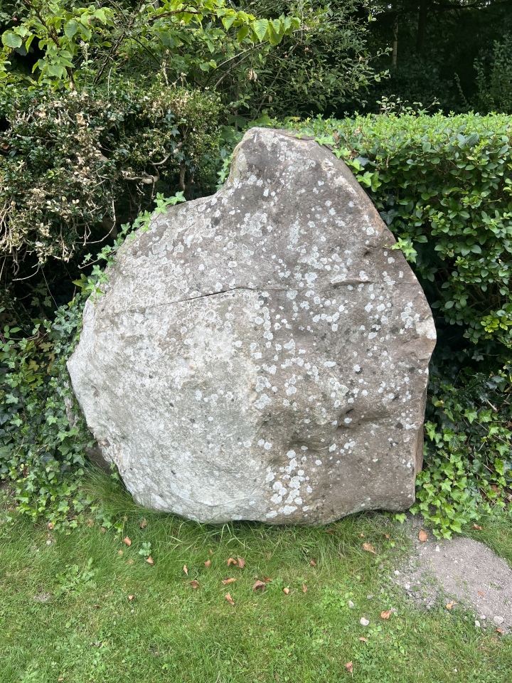 Flagstones Enclosure