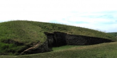 Click for full size image of Belas Knap (PID:84526) Belas Knap