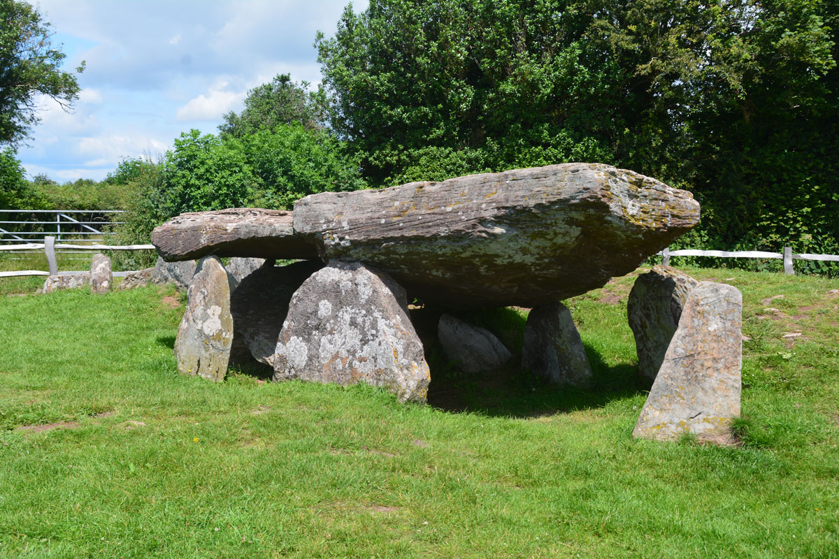 Click for full size image of Arthur's Stone (PID:229496) Arthur's Stone