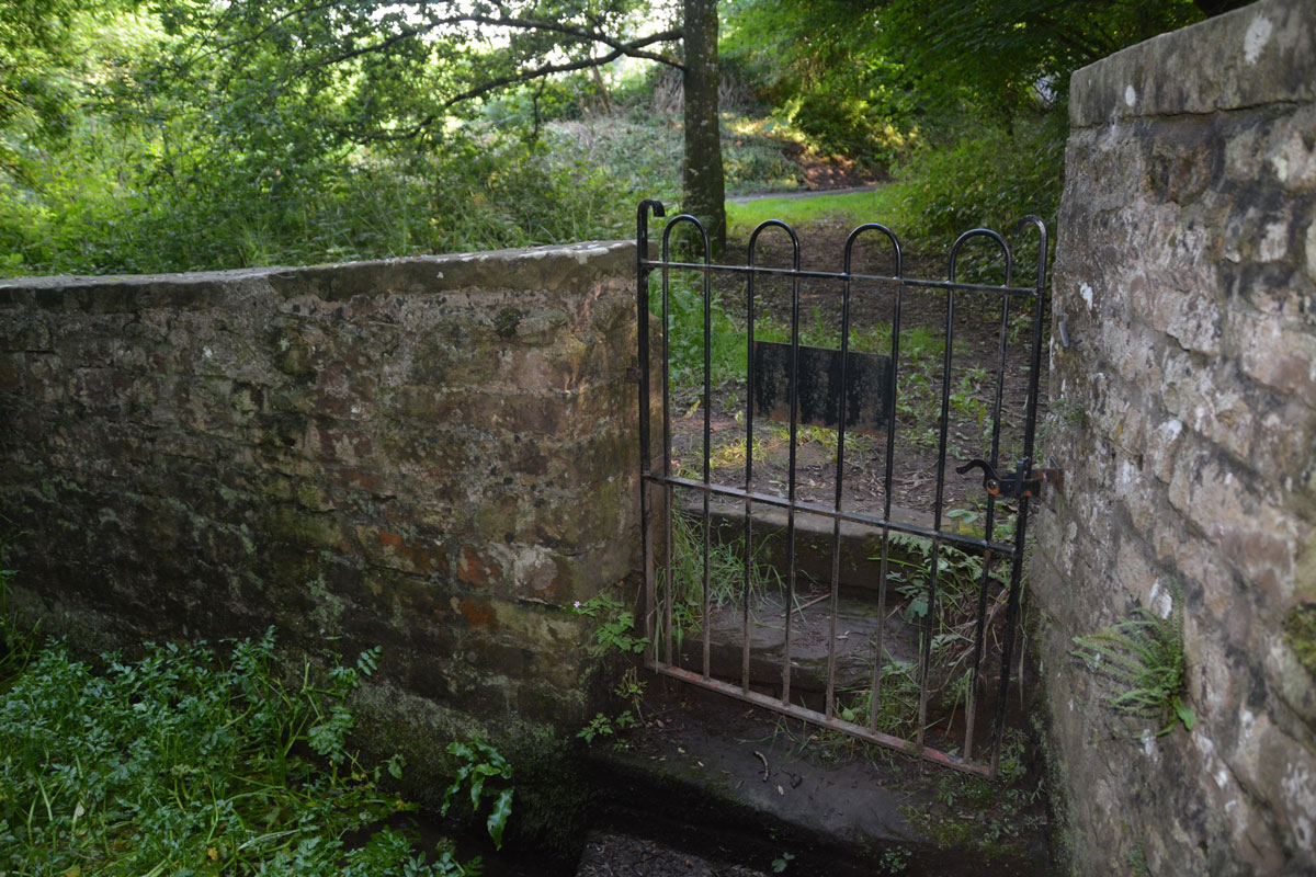 Click for full size image of Higgin's Well (PID:229524) Higgin's Well