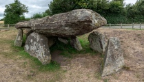 Click for full size image of Arthur's Stone (PID:246222) Arthur's Stone
