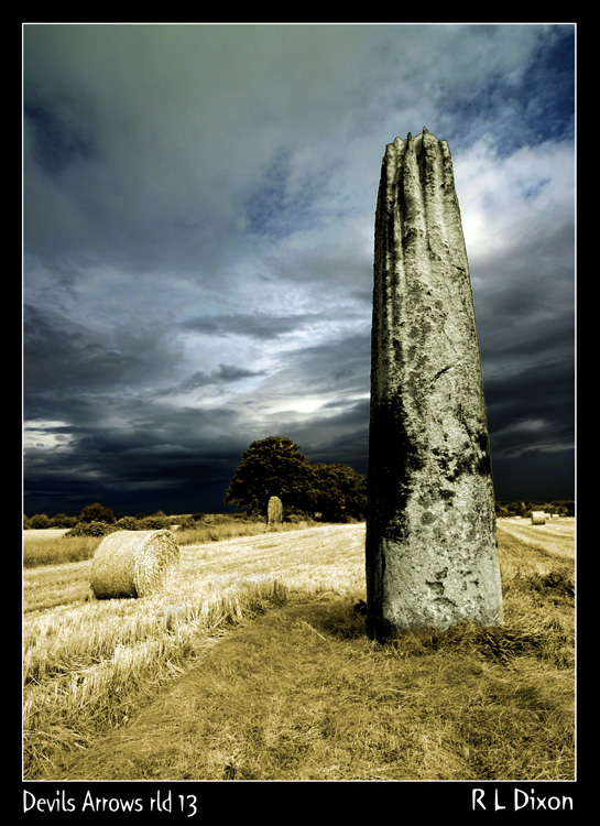 Click for full size image of Devil's Arrows (PID:70134) Devil's Arrows