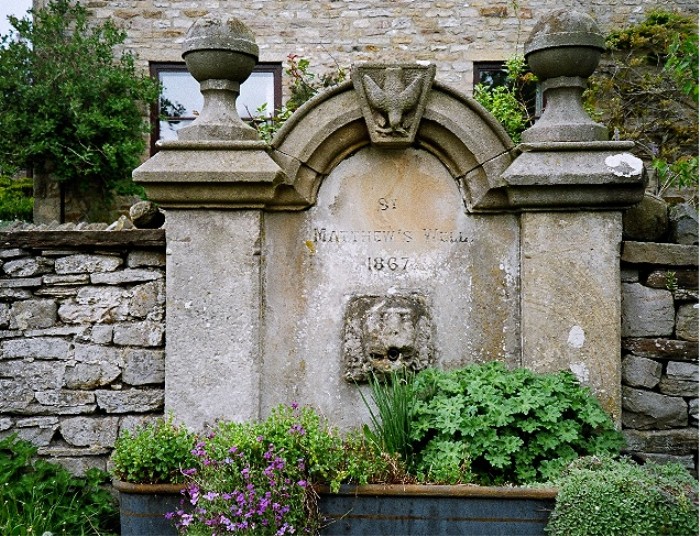 St Matthew's Well (Carperby)