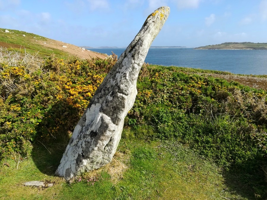 Click for full size image of Old Man of Gugh (PID:241388) Old Man of Gugh