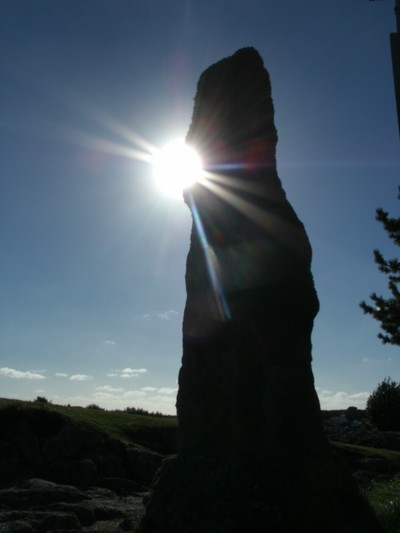 Click for full size image of Mount Flagon Menhir (PID:98288) Mount Flagon Menhir