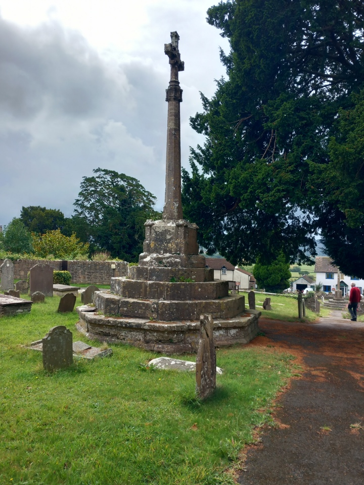 Wraxhall Churchyard Cross