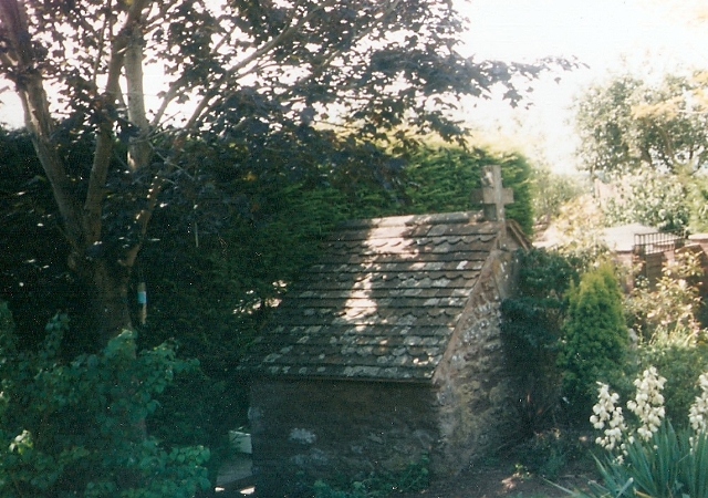 St. John's Well (Somerset) (PID:71846) St. John's Well (Somerset)