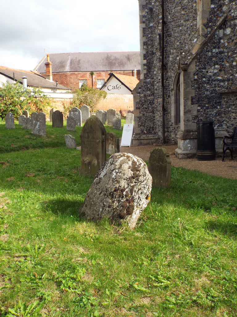 Click for full size image of Druid's Stone (Bungay) (PID:158607) Druid's Stone (Bungay)