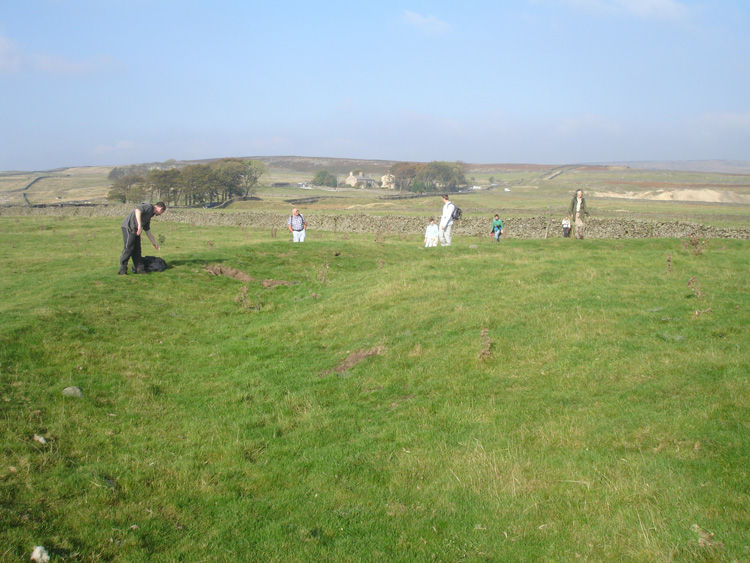 Click for full size image of Yarnbury Henge (PID:23710) Yarnbury Henge
