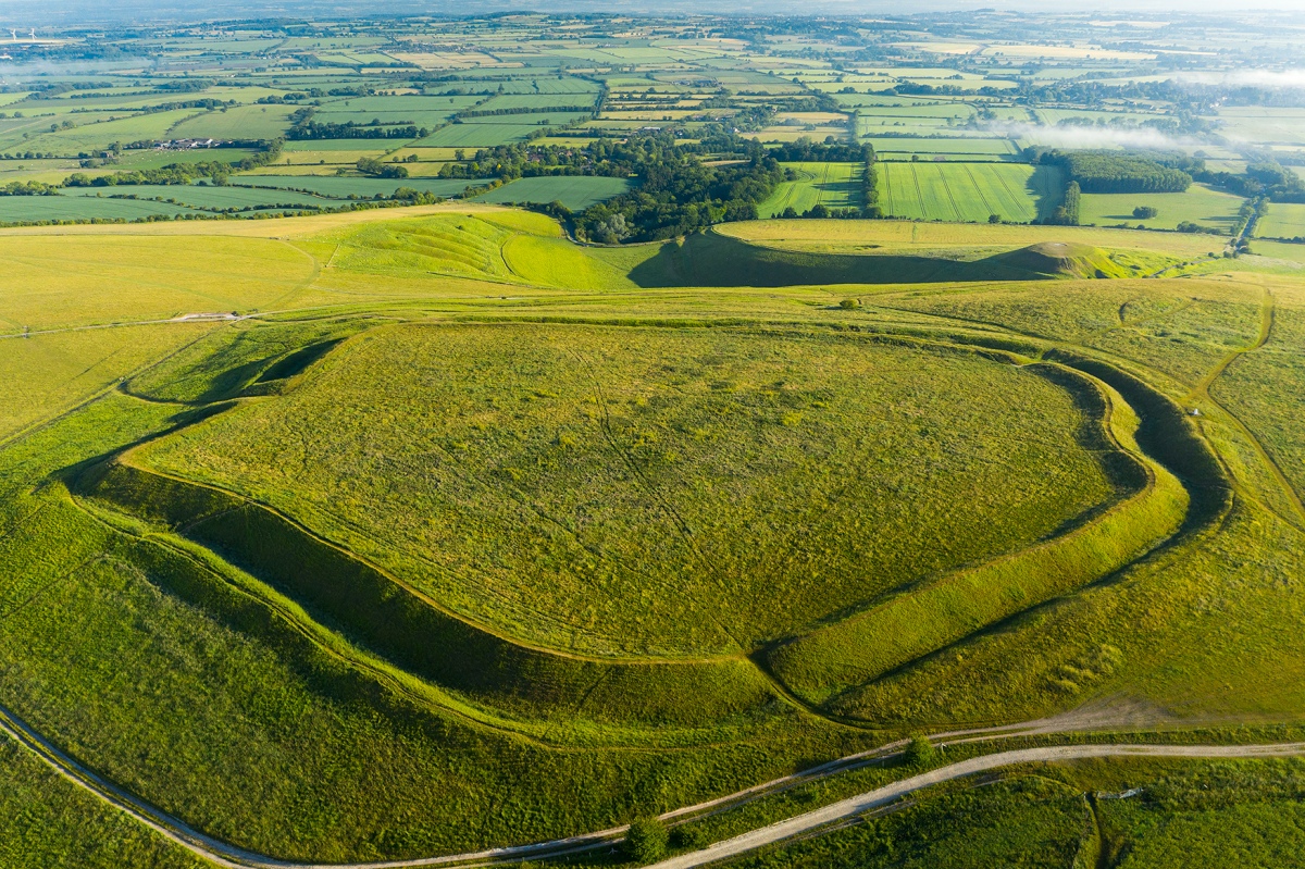 Click for full size image of Uffington Castle (PID:212844) Uffington Castle