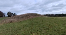Click for full size image of Longstones Barrow (PID:286040) Longstones Barrow