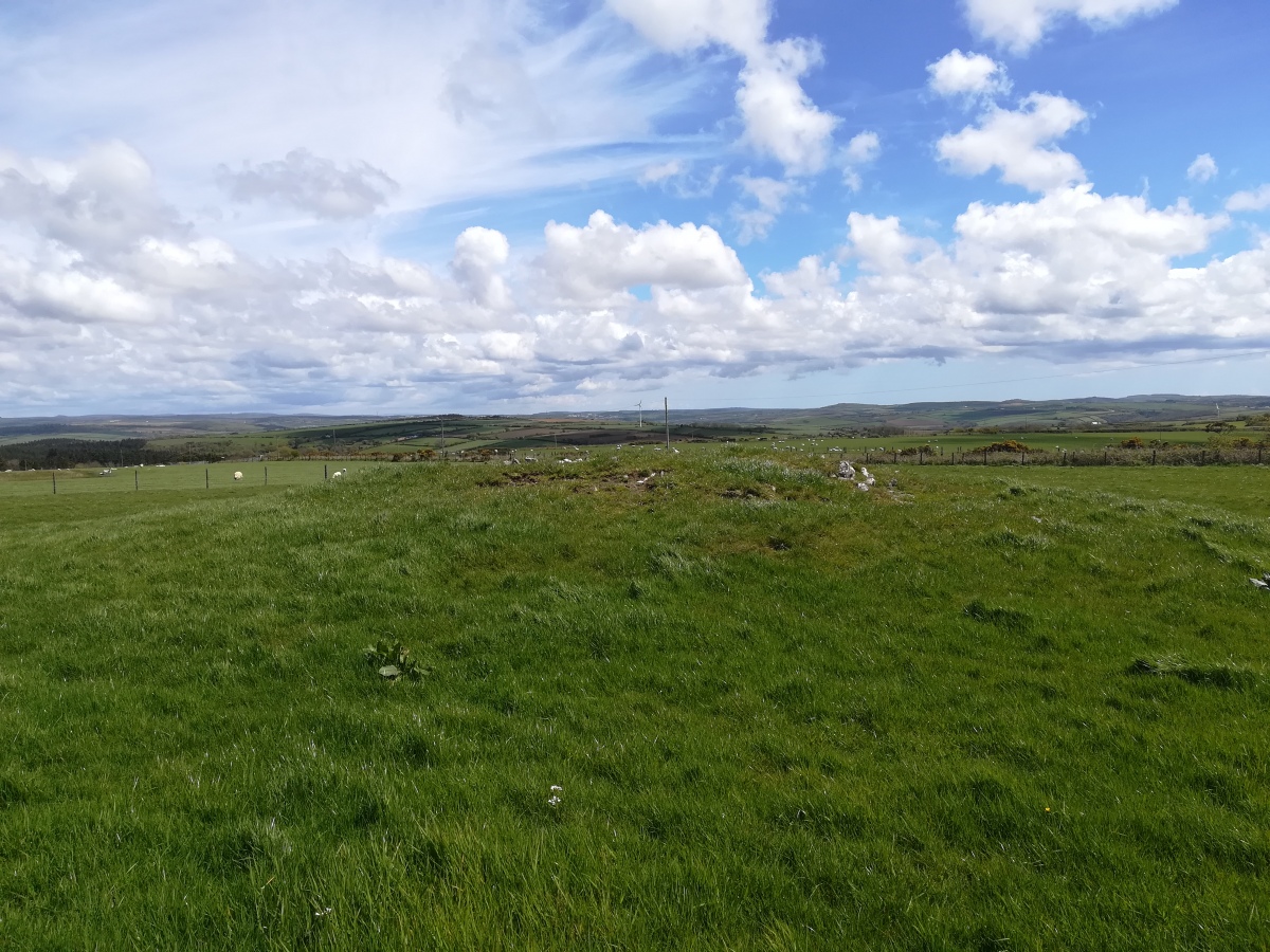 Click for full size image of St Breock Downs Barrow (PID:273493) St Breock Downs Barrow