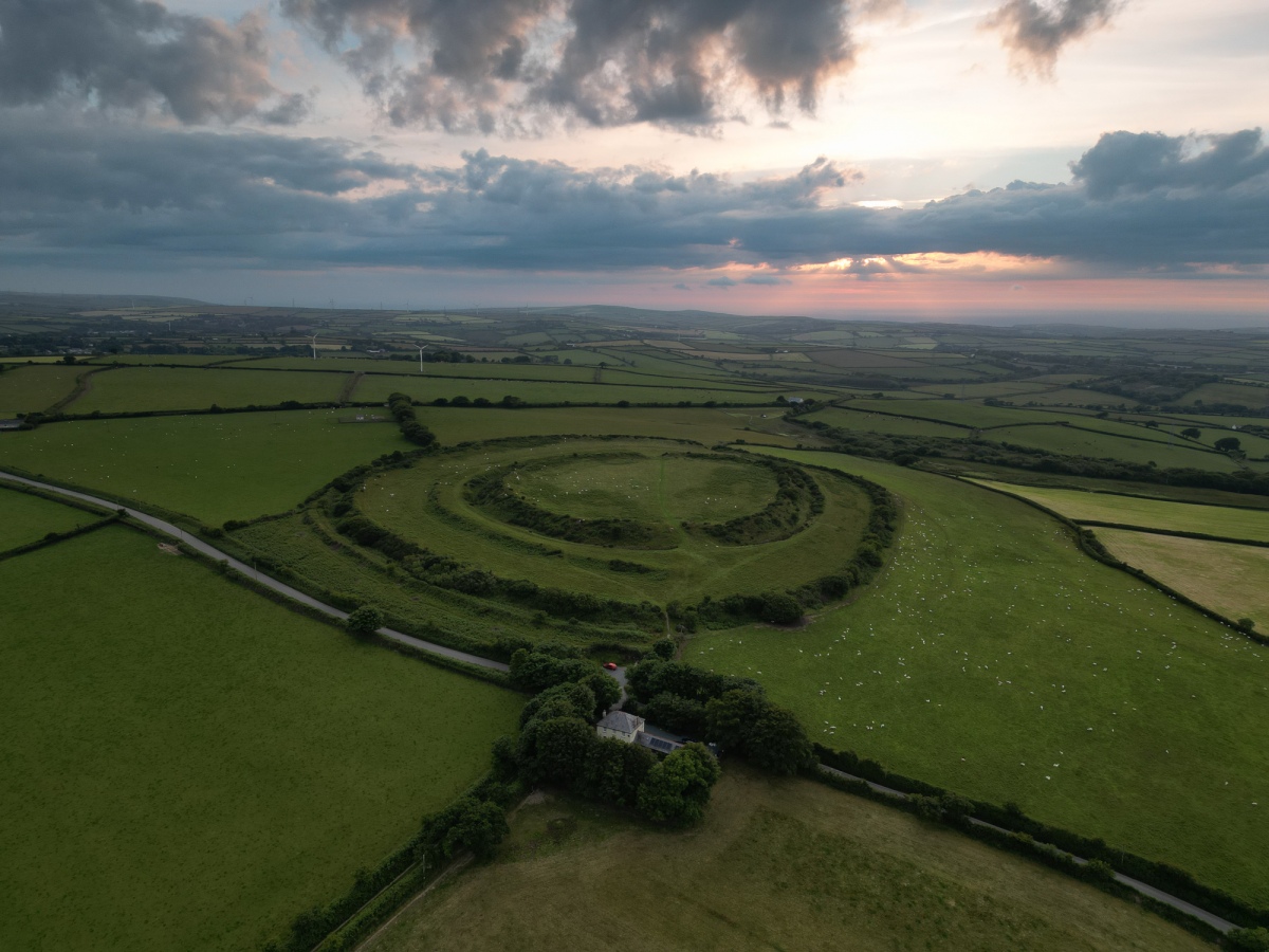 Click for full size image of Warbstow Bury (PID:274451) Warbstow Bury