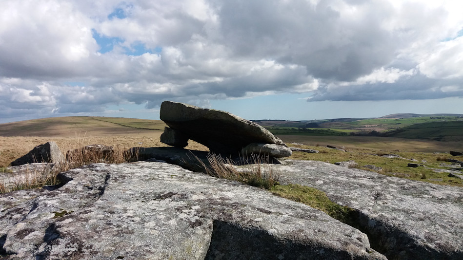 Click for full size image of Leskernick Quoit (PID:174632) Leskernick Quoit