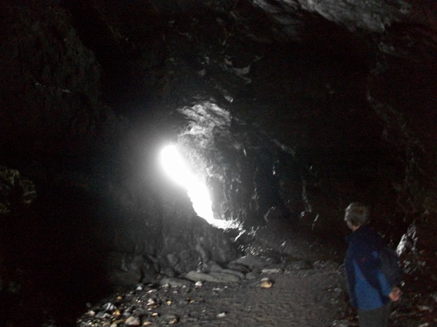 Merlin's Cave (Cornwall)