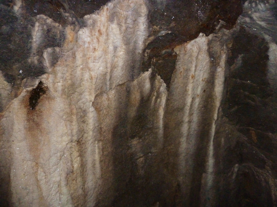 Porthcothan Cave
