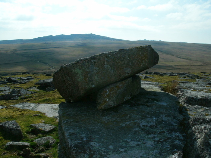 Click for full size image of Leskernick Quoit (PID:133604) Leskernick Quoit