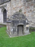 St Guron's Well House - PID:24654