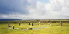 Click for full size image of Nine Stones (Altarnun) (PID:117135) Nine Stones (Altarnun)