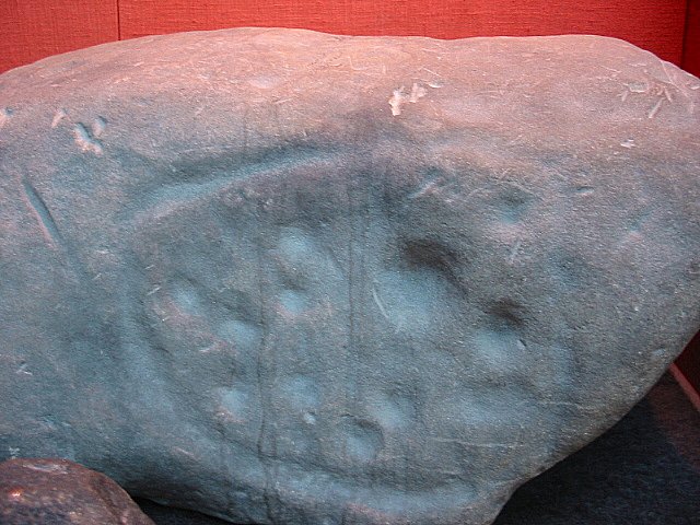 Click for full size image of Ball Cross stone (PID:2189) Ball Cross stone