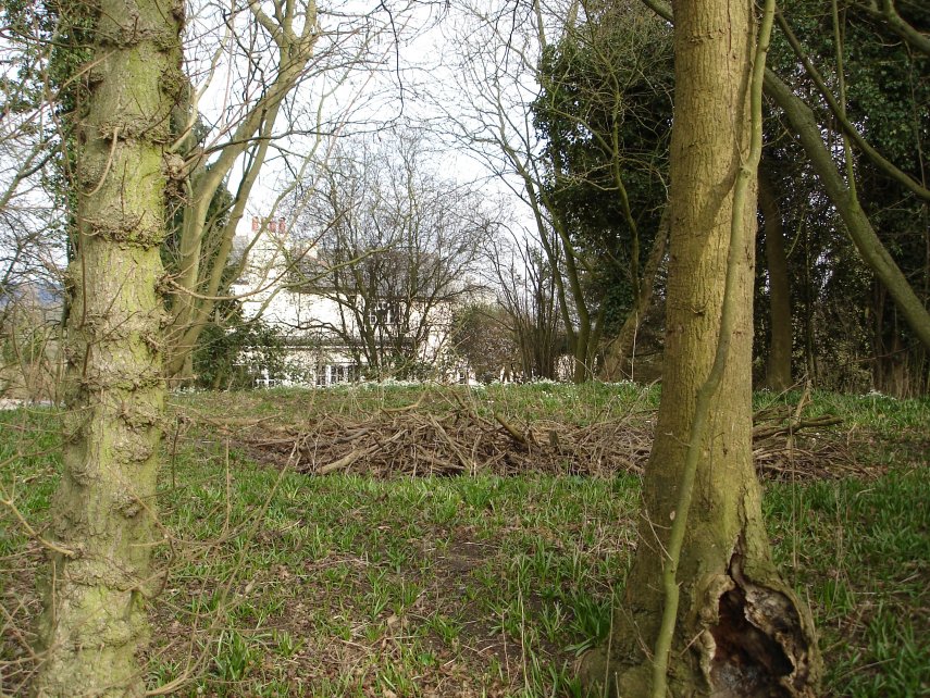 Bowl Barrow South Of Mount Mead