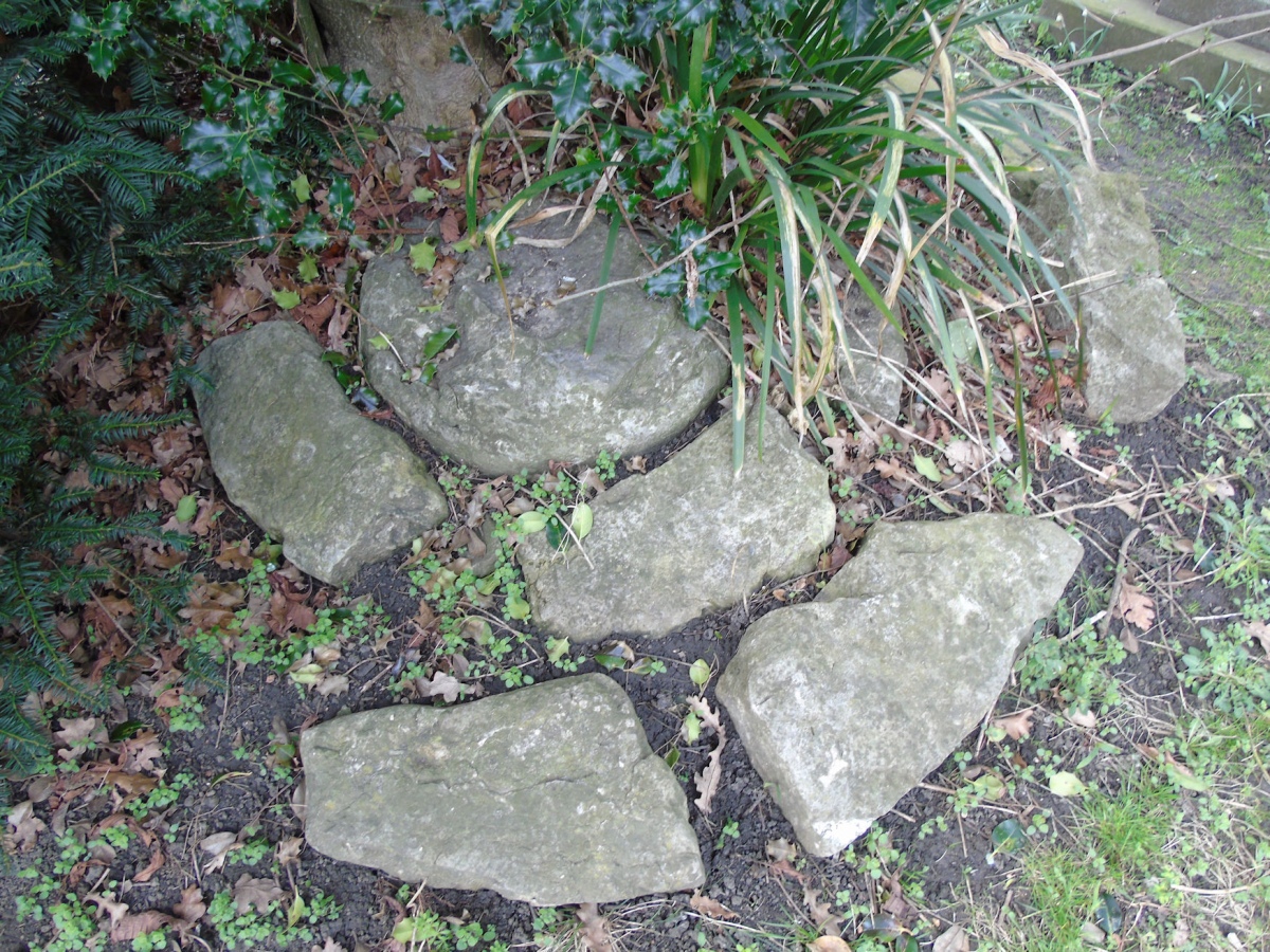 Folkestone moot stones