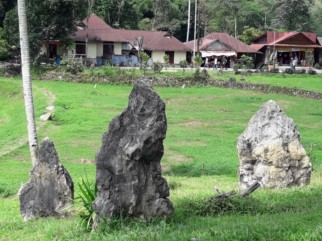 Site in  Indonesia, Ke´te Kesu´ Standing Stones, all images taken by Markus Glaubitz in July 2017. 