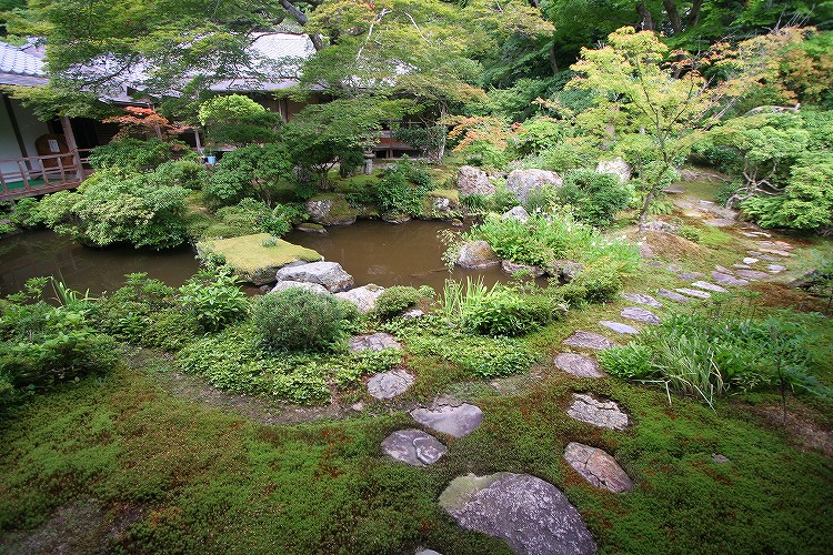 Jissō-in temple