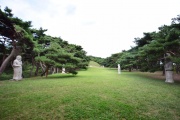 Click for full size image of King Heundeog mausoleum (PID:173613) King Heundeog mausoleum