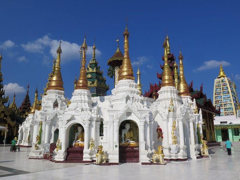 Click for full size image of Shwedagon Pagoda (PID:187658) Shwedagon Pagoda