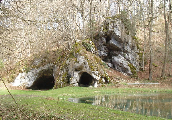 Grotte du Mannlefelsen (Oberlarg)