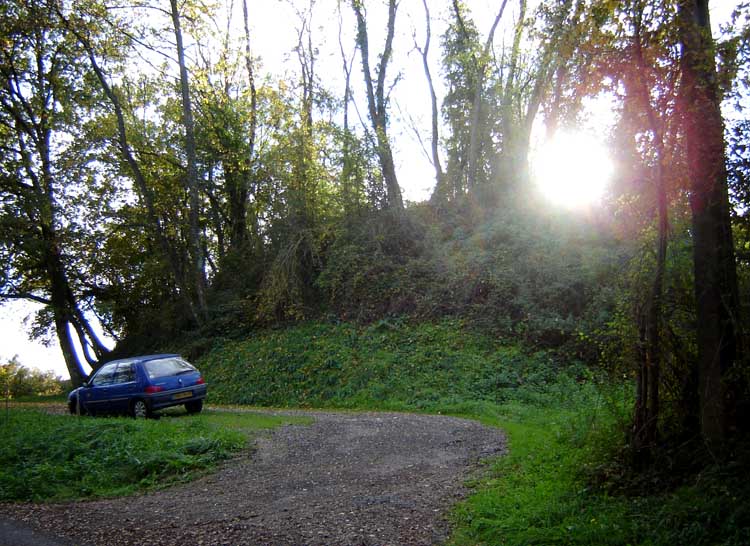 Click for full size image of Péhau Tumulus (PID:26511) Péhau Tumulus