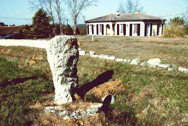 Menhir de Higaros