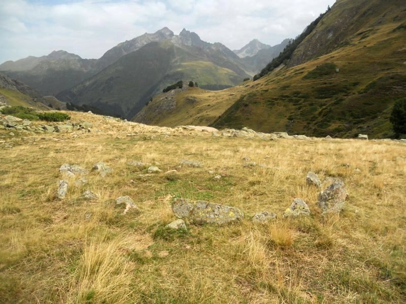 La Glere de Pombie cromlechs