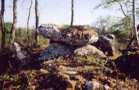 Click for full size image of Curton Dolmen (PID:19839) Curton Dolmen