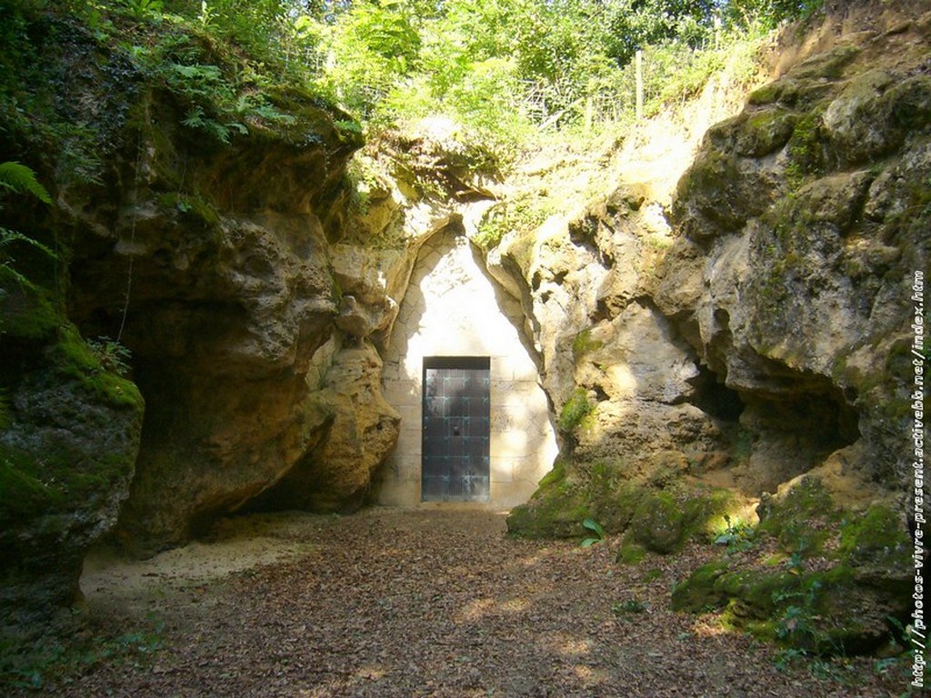 Grotte de Pair-non-Pair (PID:148325) Grotte de Pair-non-Pair