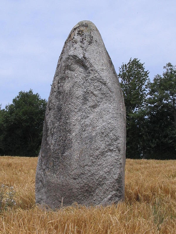 Menhir de Kerdanué