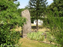 Grande Villeneuve menhir - PID:78913